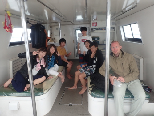 沖縄慶良間ダイビングツアー