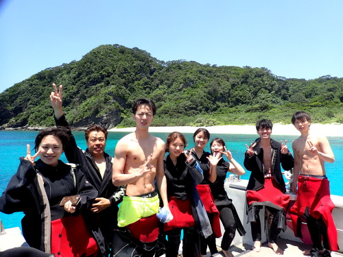 慶良間ダイビングツアー